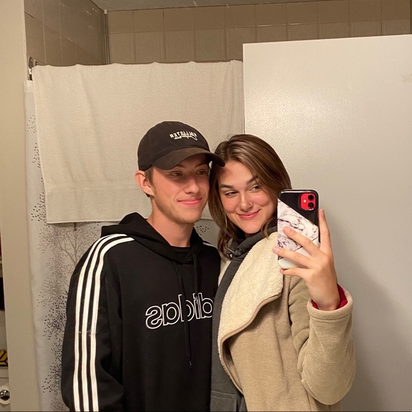 Meet your Posher, Isaac - Picture 1 of 1